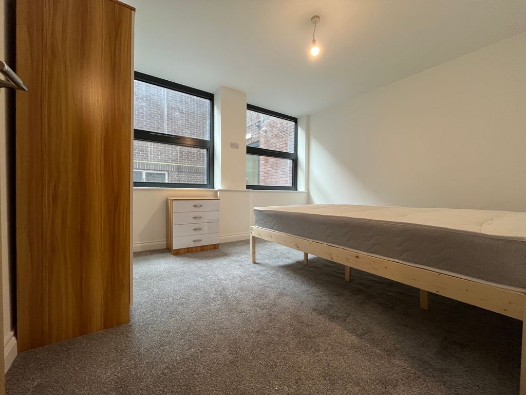 Property photo 3 of 4