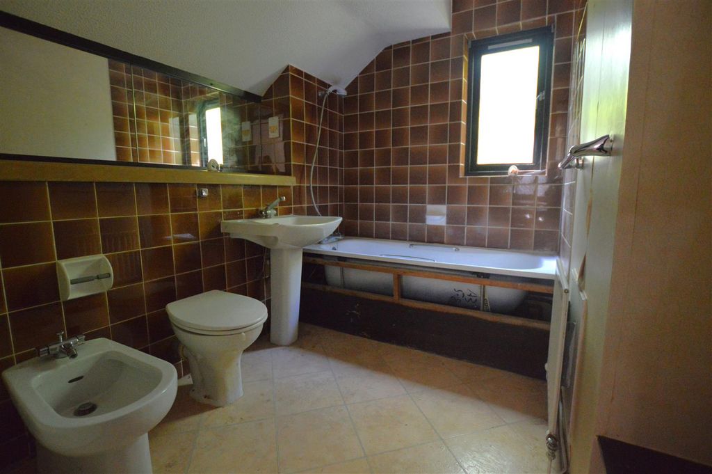 Property photo 2 of 6 Dsc_0695.Jpg