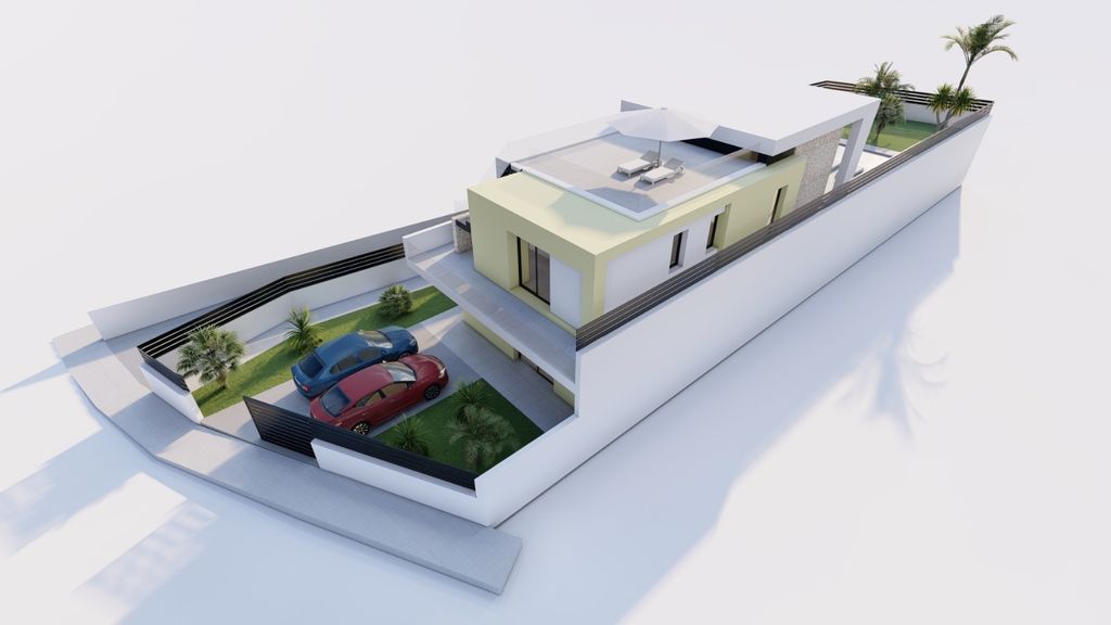 Property photo 3 of 83