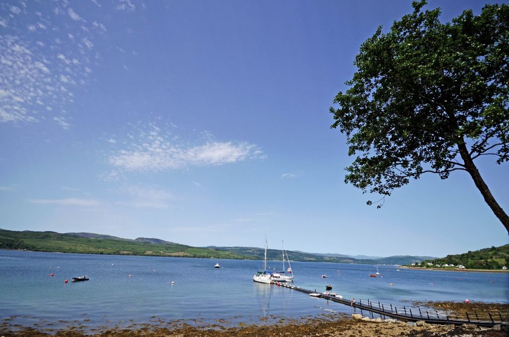 Property photo 2 of 34 4638282