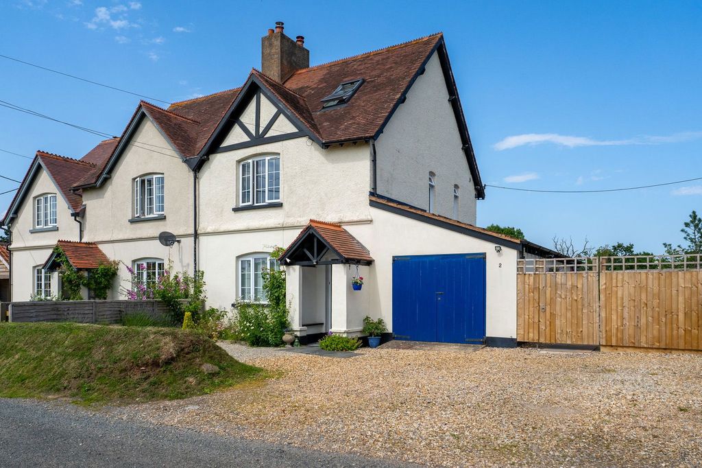 Property photo 1 of 30