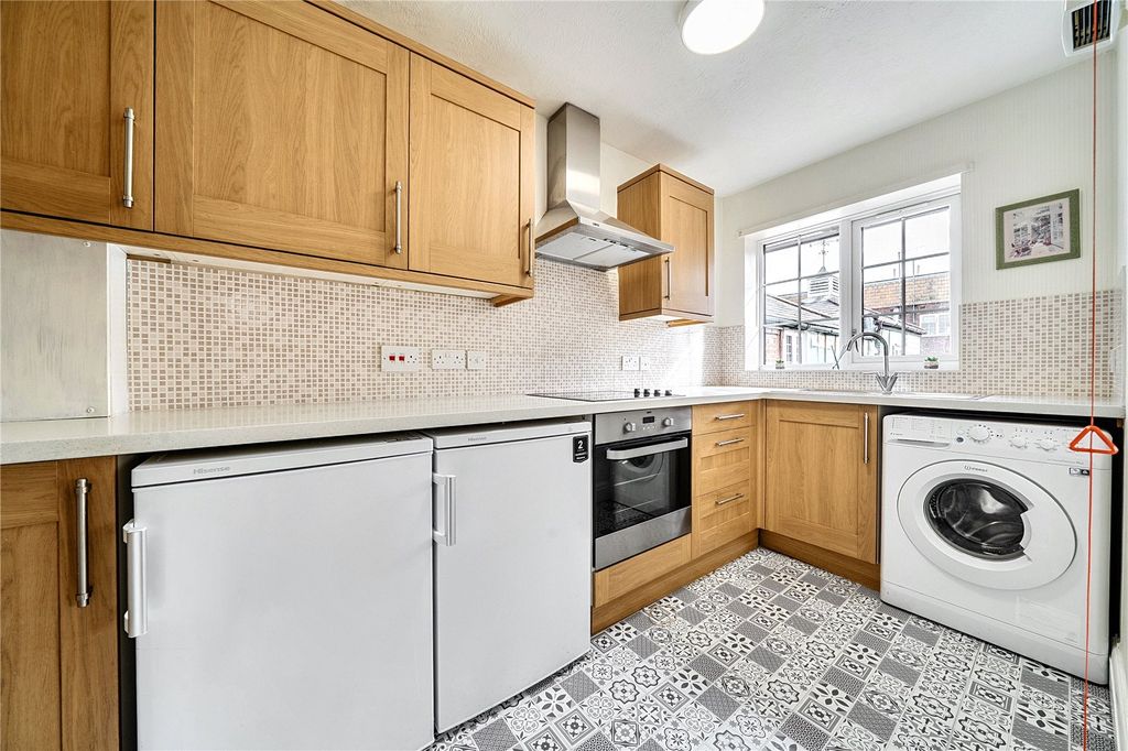 Property photo 3 of 10 Picture No. 07