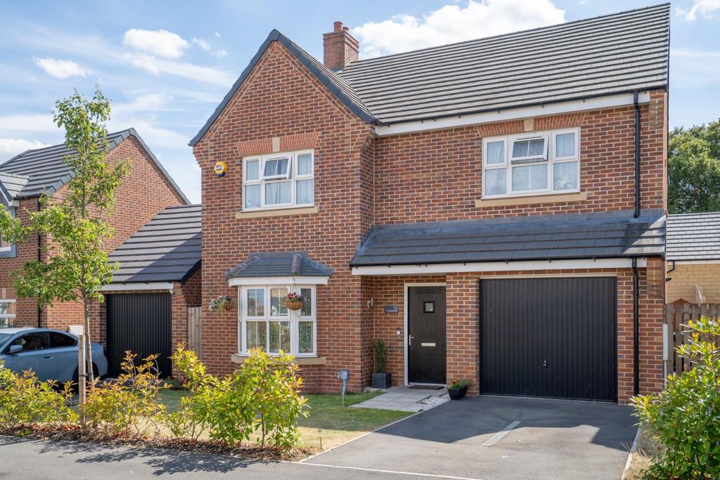 Property photo 1 of 18 Mr-19.Jpg