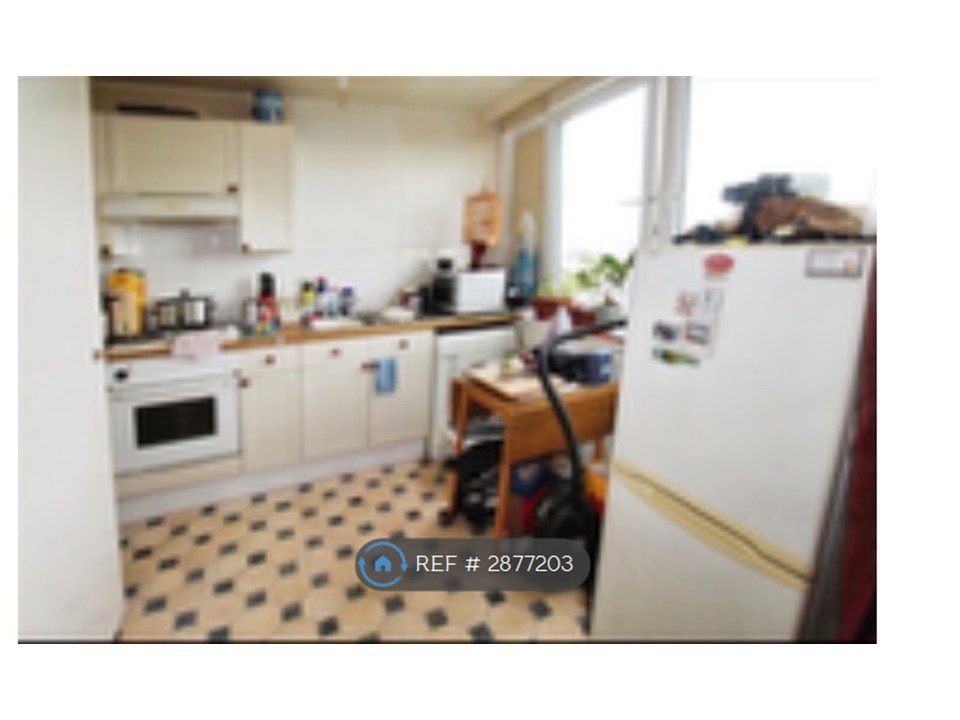 Property photo 3 of 4