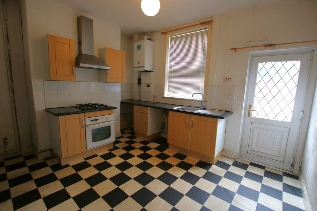 Property photo 2 of 10