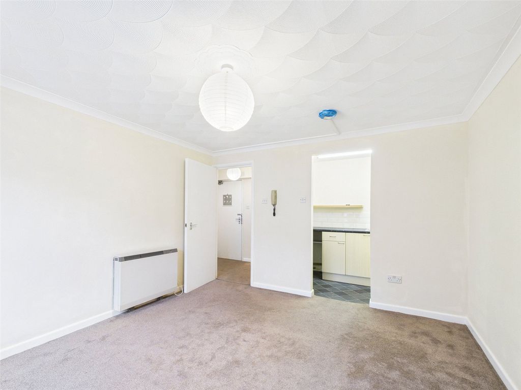 Property photo 2 of 6 Picture No. 03