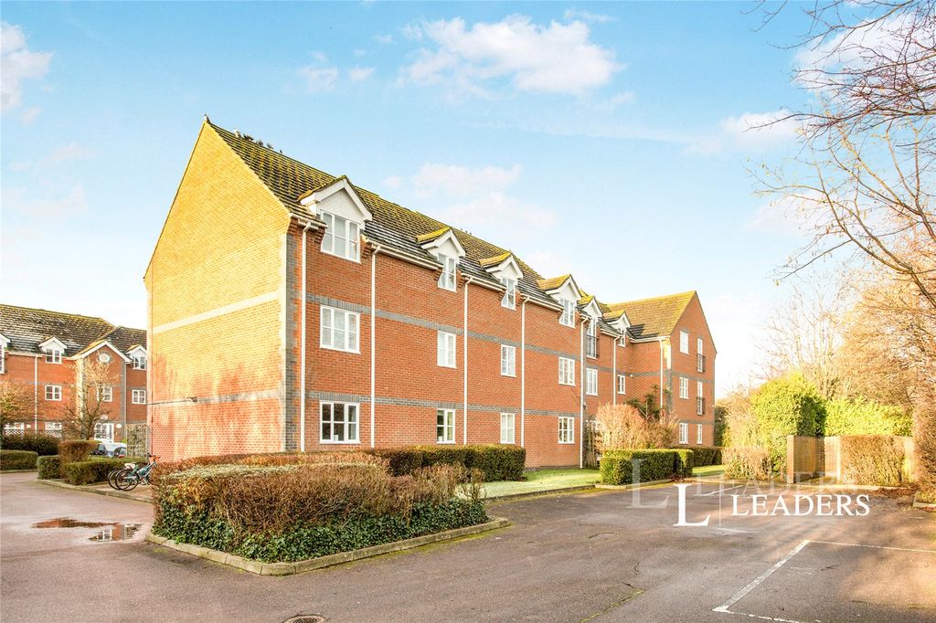 Property photo 1 of 10 Picture No. 04