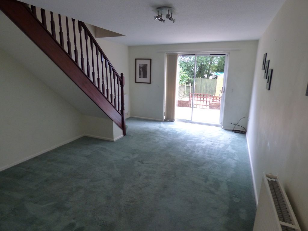 Property photo 2 of 7 Lounge