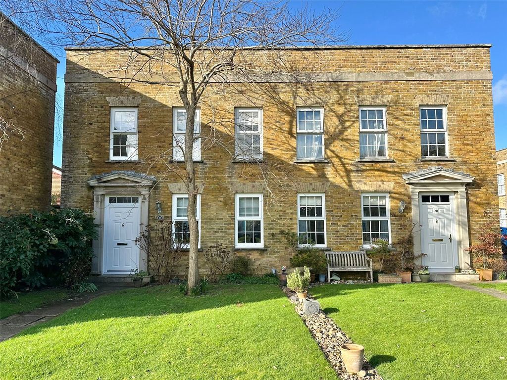 Property photo 1 of 23 Picture No. 35