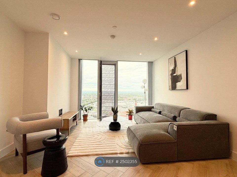 Property photo 1 of 26 Living Area