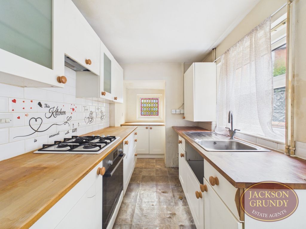Property photo 2 of 10 Louise Road
