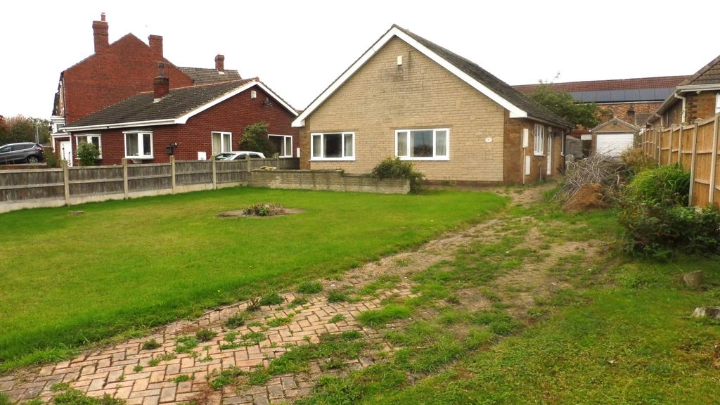 Property photo 3 of 18 Front View