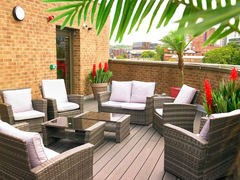 Property photo 3 of 14 A Stylish Outdoor Garden Seating Area With Modern ...