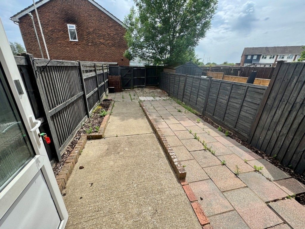 Property photo 3 of 13 Rear Garden With Pedestrian Access