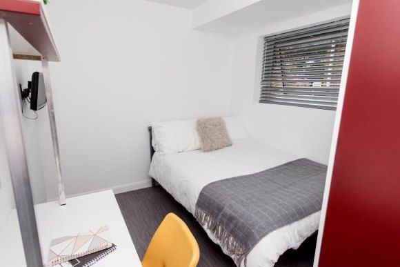 Property photo 1 of 15 43 Beresford Street B2 1.Jpg