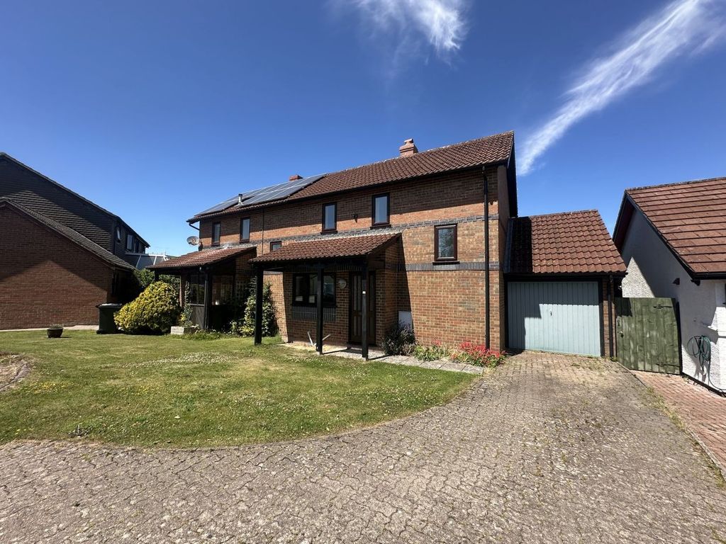 Property photo 1 of 14