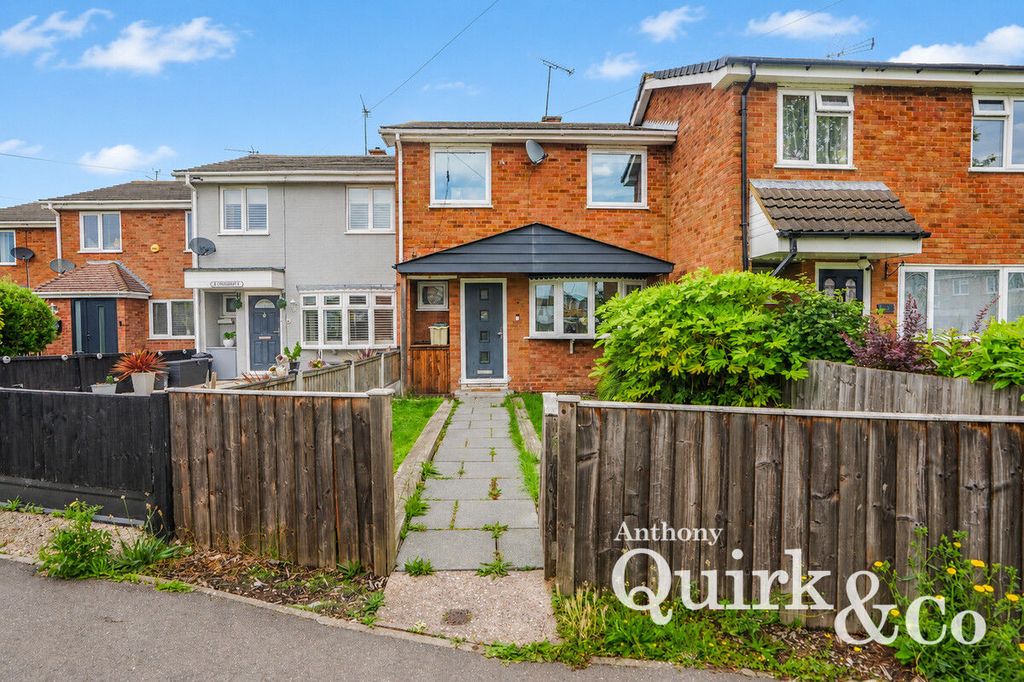 Property photo 1 of 16