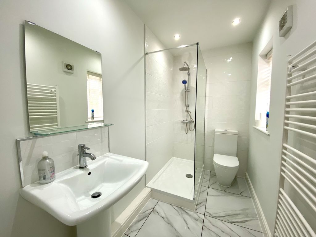 Property photo 3 of 7 Img_5771