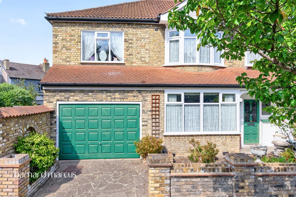 Property photo 1 of 18