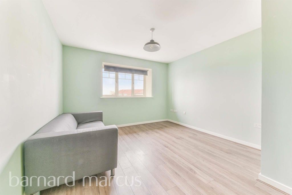 Property photo 2 of 6 Reception Room