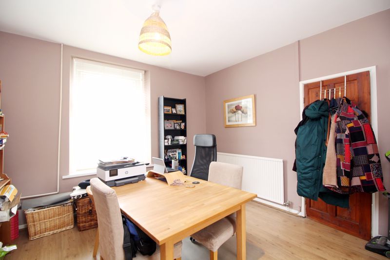 Property photo 3 of 16 Photo 2