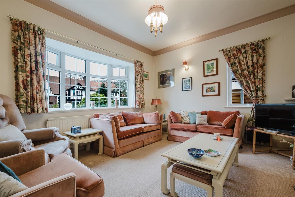 Property photo 2 of 28 Image 2