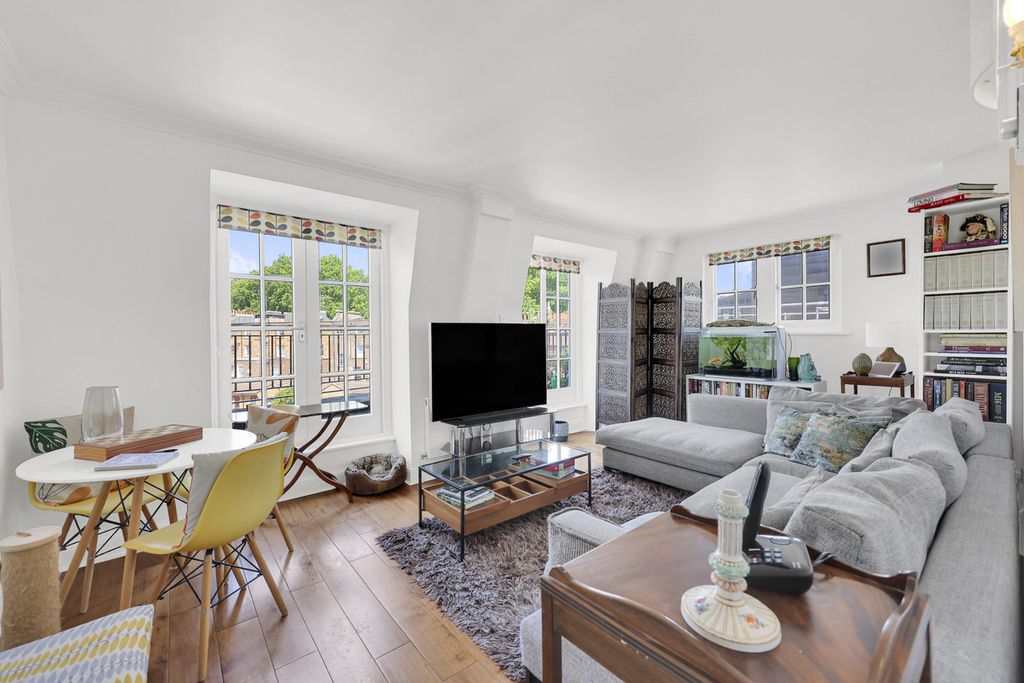 Property photo 1 of 19