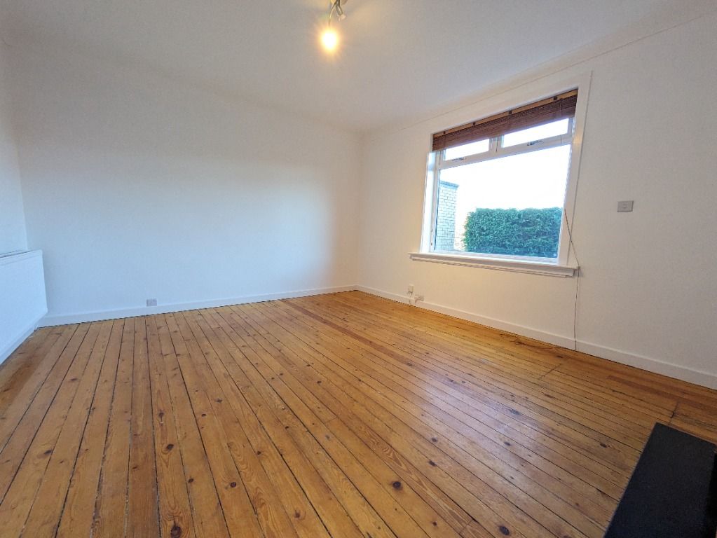 Property photo 3 of 18 Photo 3