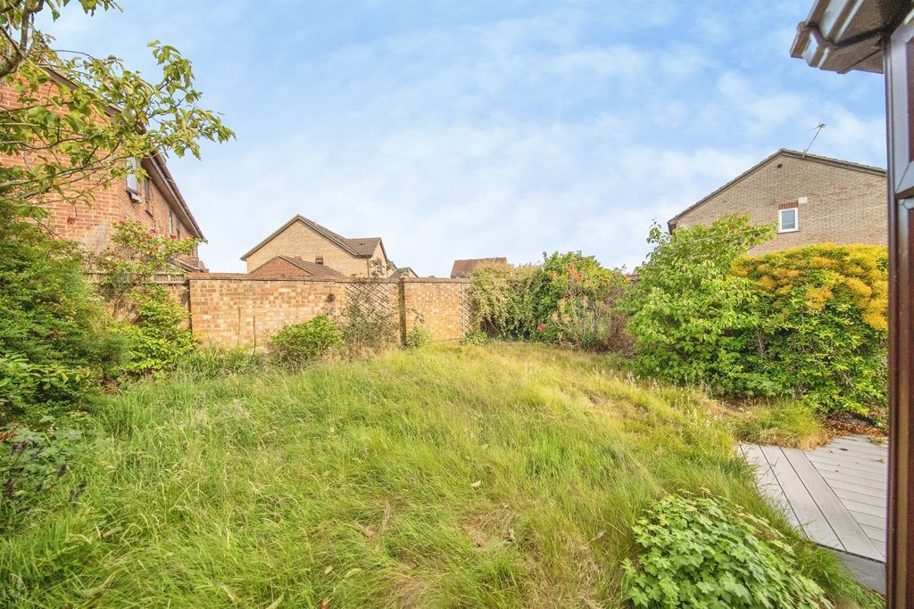 Property photo 2 of 16