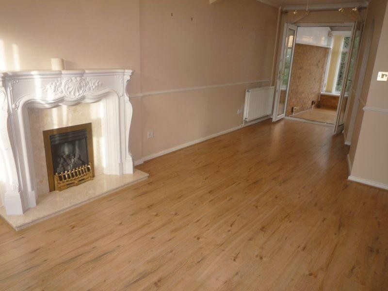 Property photo 2 of 9 Picture No. 10
