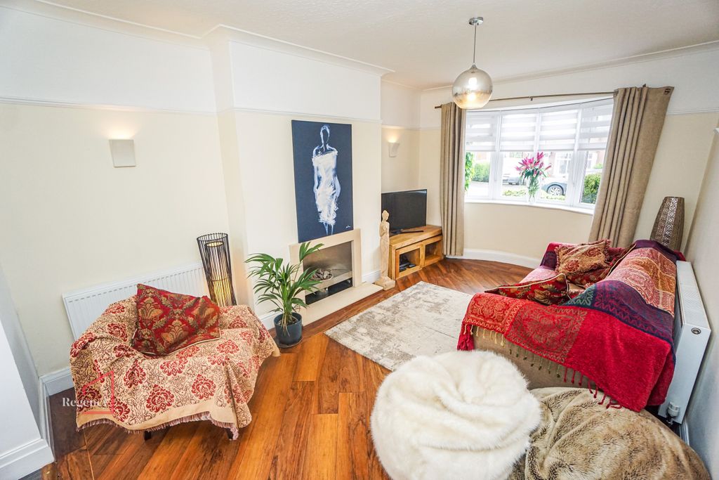 Property photo 2 of 19 Photo 7