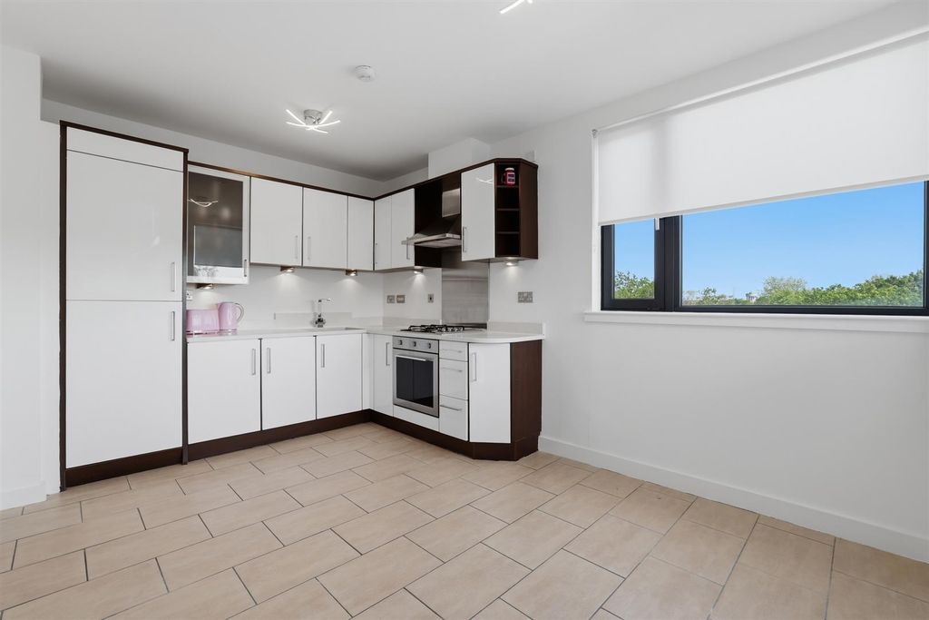 Property photo 3 of 38 4m2A4724.Jpg