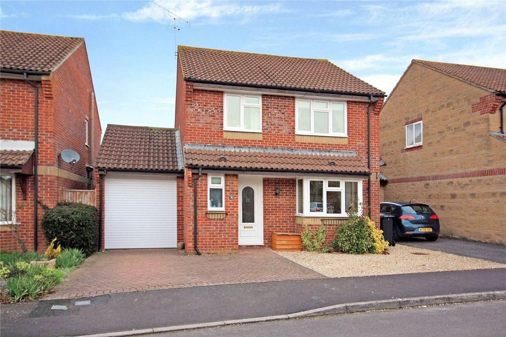 Property photo 1 of 17 Picture No. 12