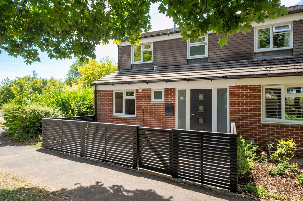 Property photo 1 of 22 Property Frontage
