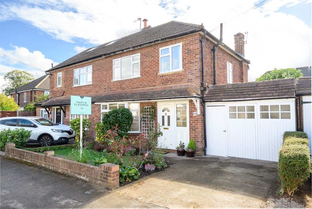 Property photo 1 of 18