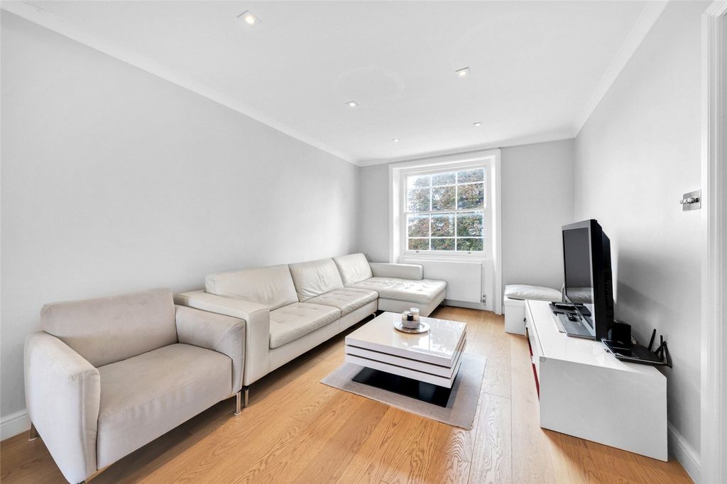 Property photo 2 of 17 Picture No. 09