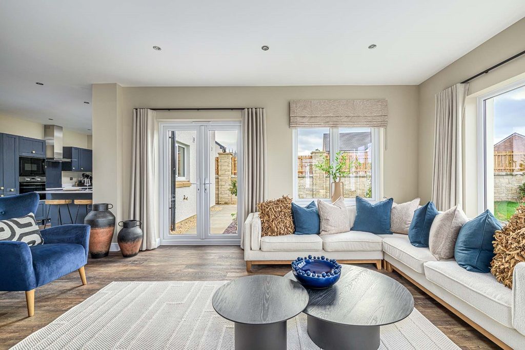 Property photo 1 of 13 The Garden Room Is Ideal For Entertaining