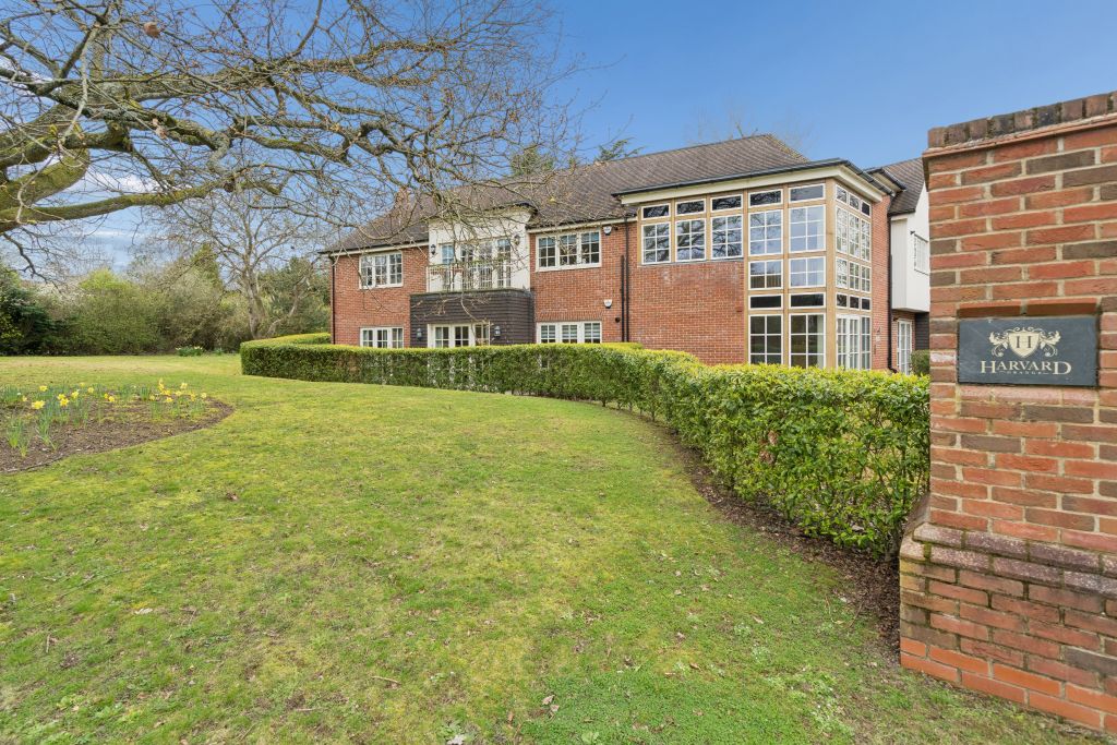 Property photo 1 of 13