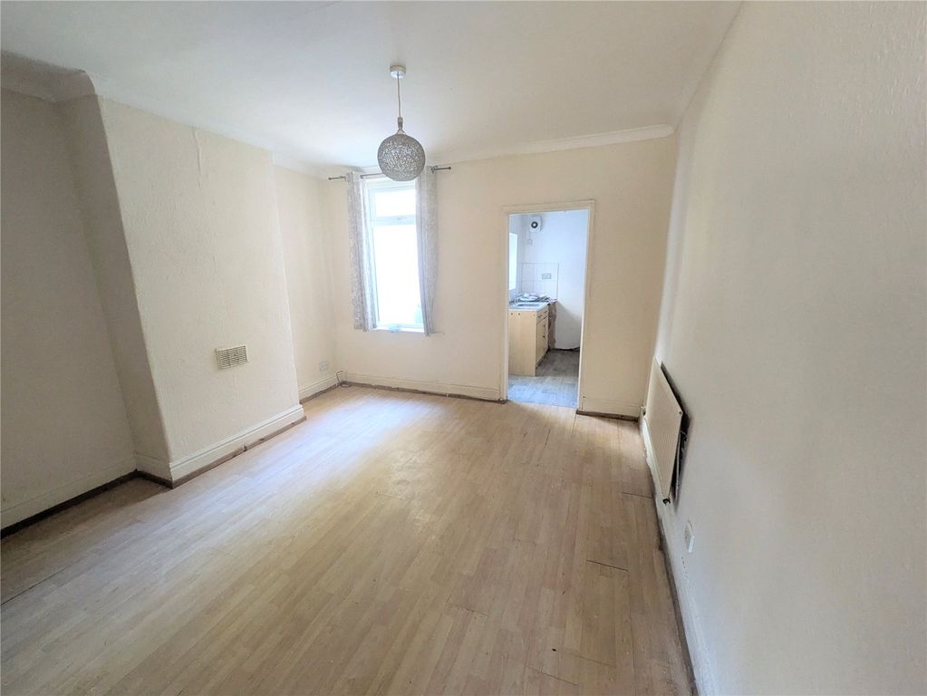 Property photo 2 of 14 Living Room