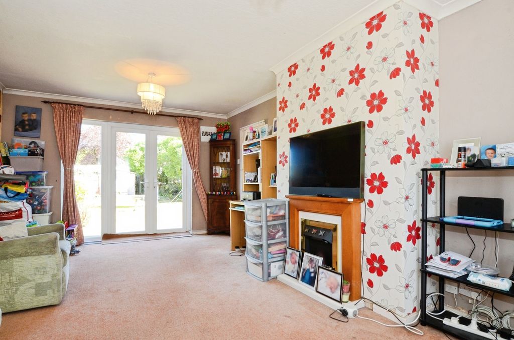 Property photo 2 of 15 Pbox-Img.Jpg