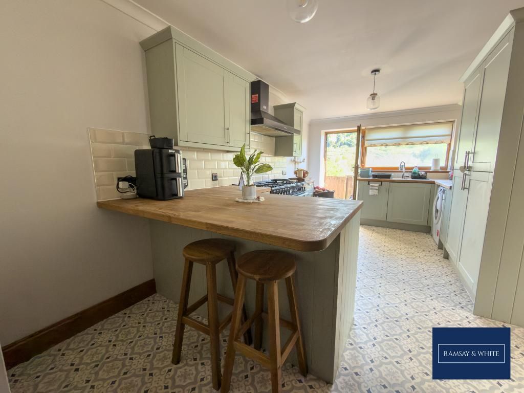 Property photo 3 of 15 Photo 3