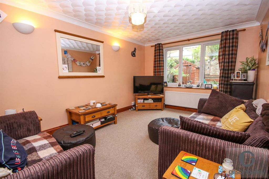 Property photo 2 of 11 Img_4768-2.Jpg