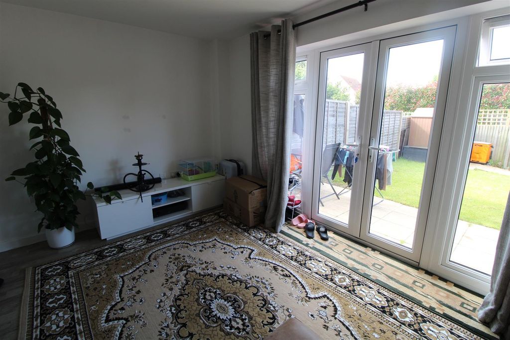 Property photo 3 of 10 Img_8264.Jpg