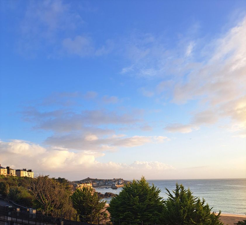 Property photo 3 of 24