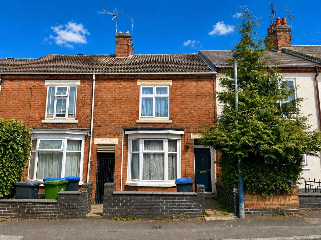 Property photo 1 of 12
