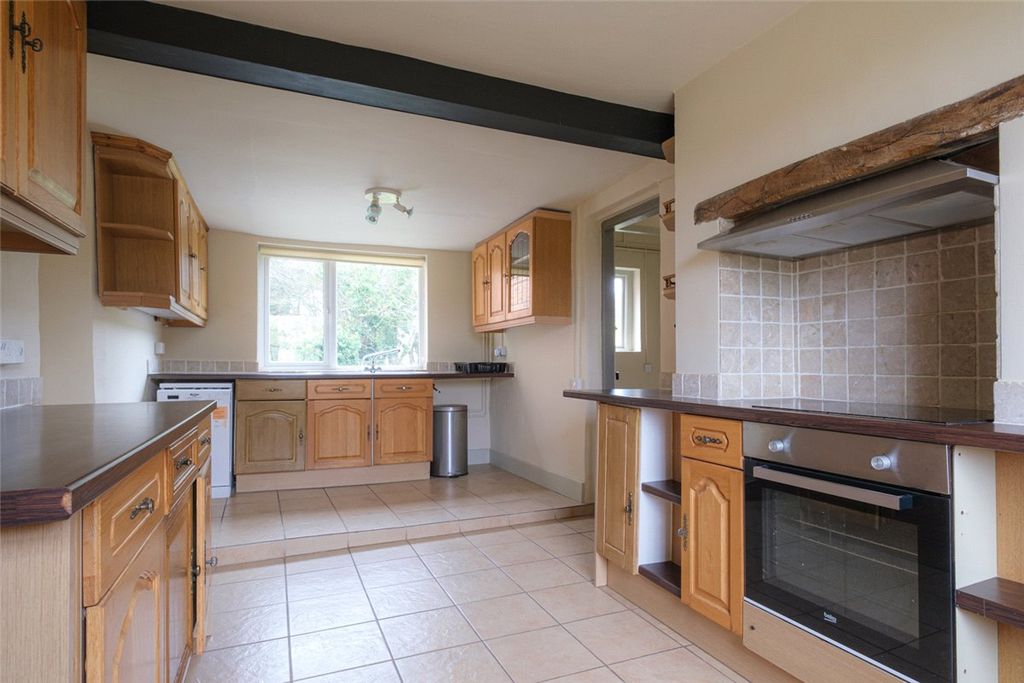 Property photo 3 of 17 Picture No. 03