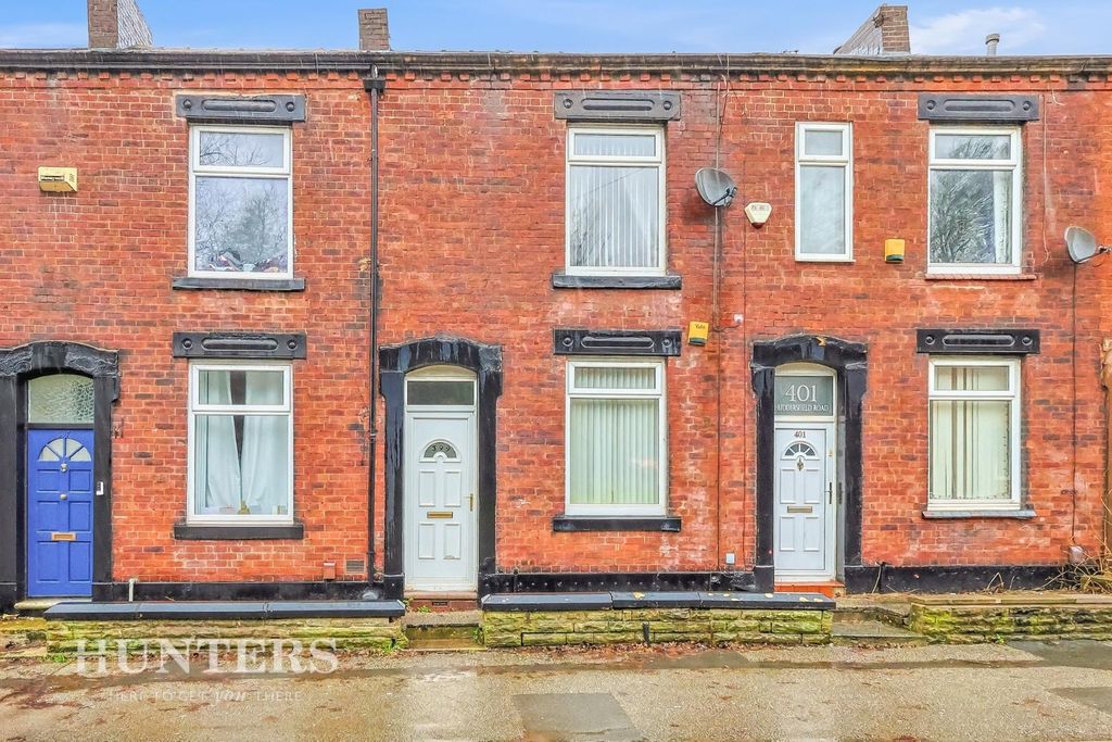 Property photo 1 of 17 Front