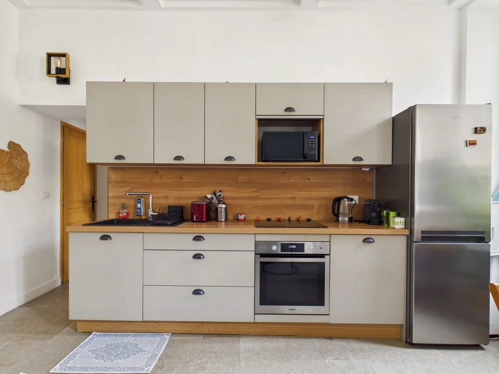 Property photo 2 of 7 22A66091d0E5070B92B5A1A90299F10c_c2400882A5_1707-Big