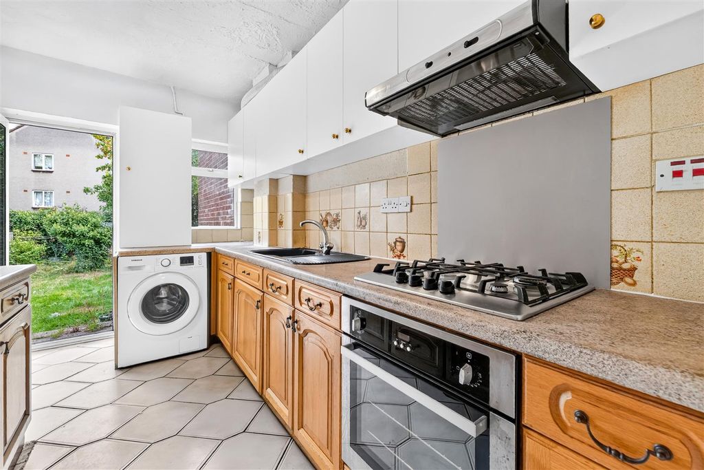 Property photo 3 of 22 12.Jpg