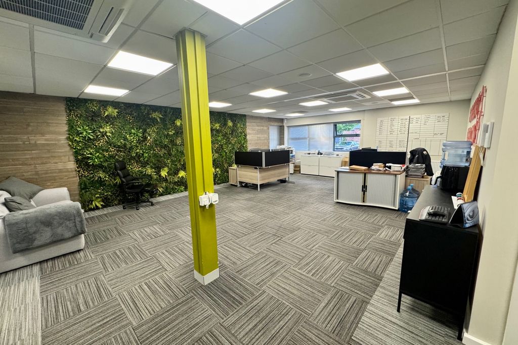 Property photo 3 of 16 Gf Premises